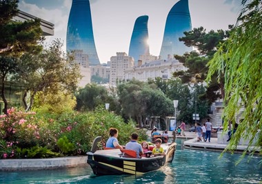 اذربيجان 6